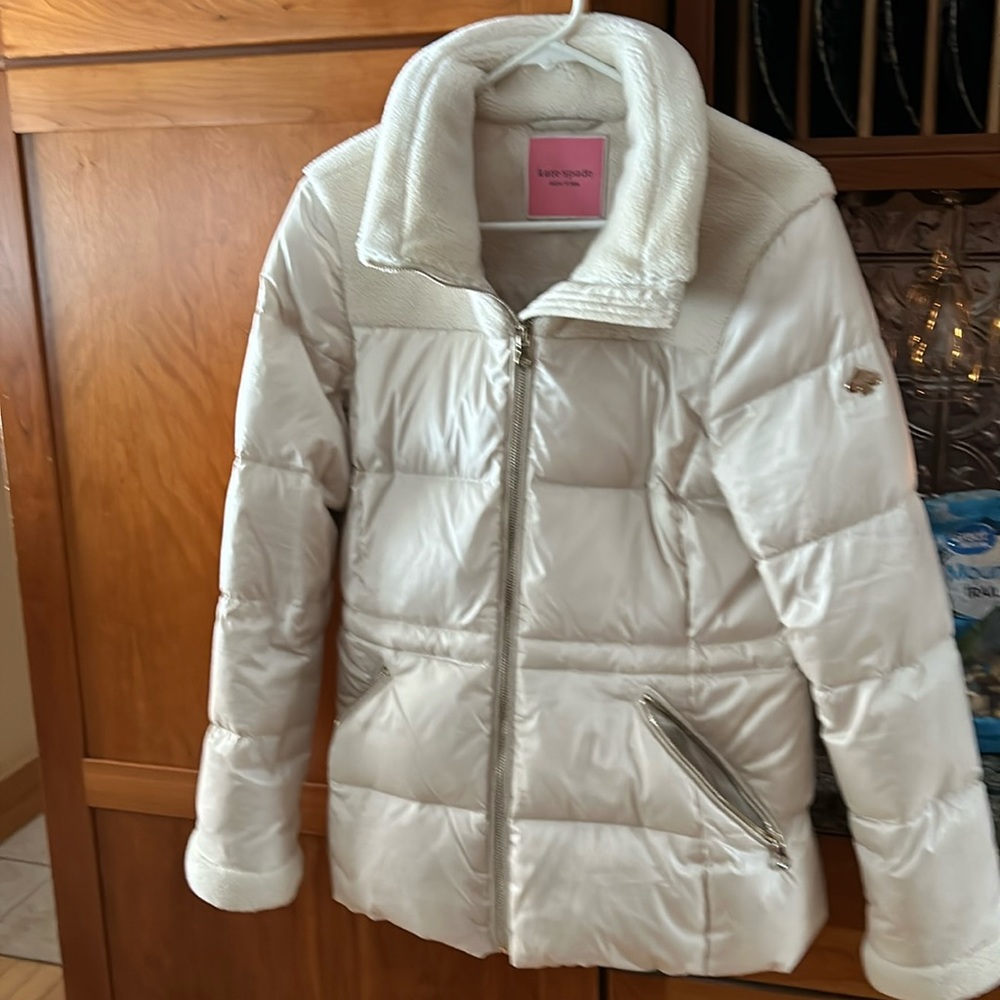 Beautiful Kate Spade down jacket in off white